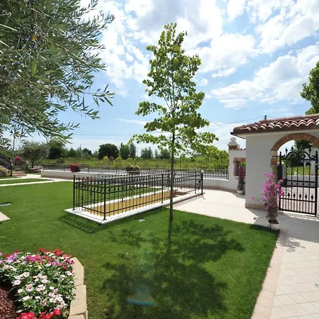 Апарт-отель Residenza La Ricciolina 2*