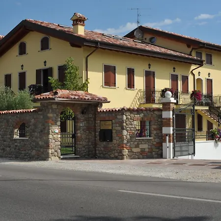 Apart Otel Residenza La Ricciolina 2*