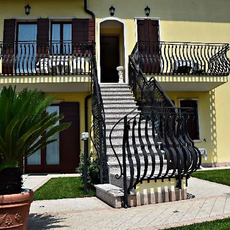 Residenza La Ricciolina Апарт-отель Верона
