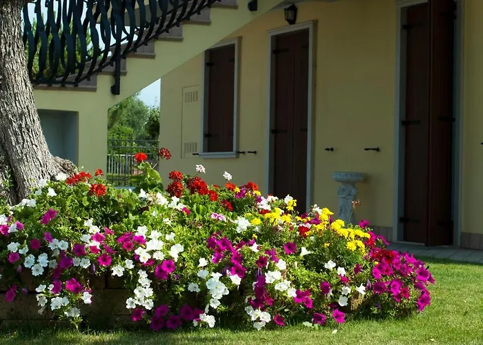 Residenza La Ricciolina 2*