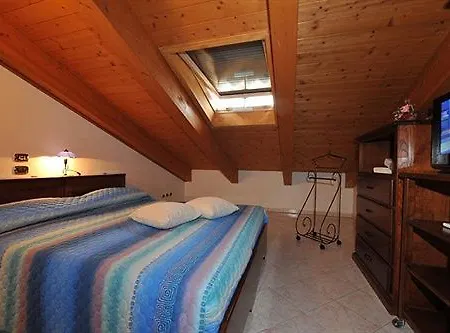 Residenza La Ricciolina 2*