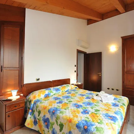 Residenza La Ricciolina アパートホテル ヴェローナ