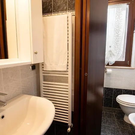 Ξενοδοχείο με διαμερίσματα Residenza La Ricciolina 2*