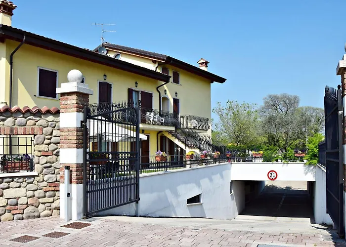 アパートホテル Residenza La Ricciolina 2*